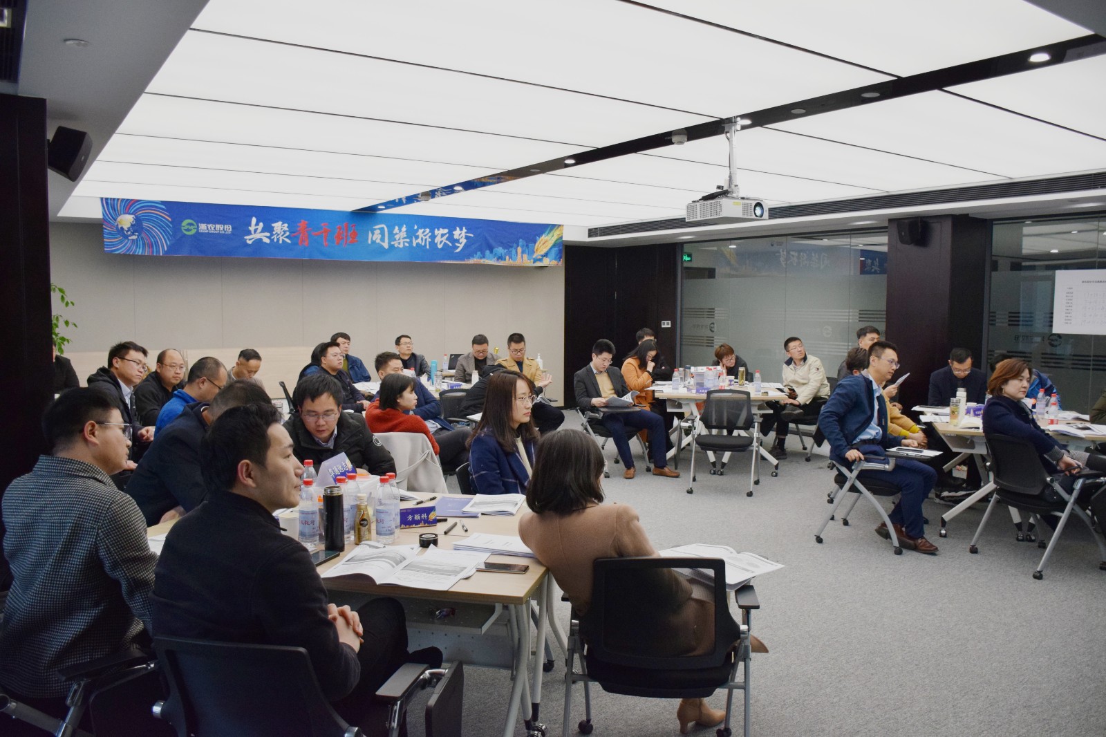 1618989924623384.jpg 1618989924623384.jpg